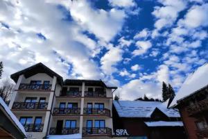 La Crechunu, Bukovel