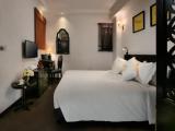 Family Suite with city view