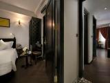 Standard room with city view