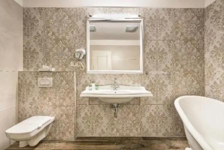 Plaza Marchi Old Town - Mag Quaint & Elegant Boutiques - 42