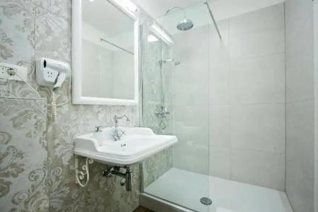 Plaza Marchi Old Town - Mag Quaint & Elegant Boutiques - 94