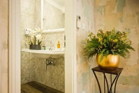 Plaza Marchi Old Town - Mag Quaint & Elegant Boutiques - 119