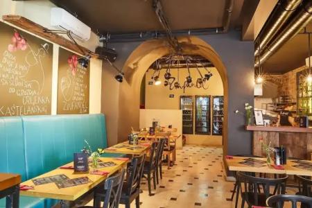 Plaza Marchi Old Town - Mag Quaint & Elegant Boutiques - 25