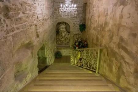 Plaza Marchi Old Town - Mag Quaint & Elegant Boutiques - 140