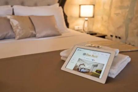 Plaza Marchi Old Town - Mag Quaint & Elegant Boutiques - 56