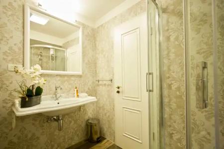 Plaza Marchi Old Town - Mag Quaint & Elegant Boutiques - 10