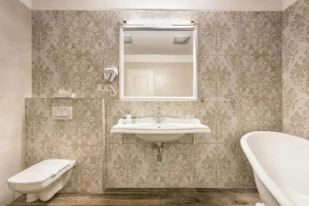 Plaza Marchi Old Town - Mag Quaint & Elegant Boutiques - 92