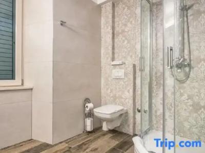 Plaza Marchi Old Town - Mag Quaint & Elegant Boutiques - 34