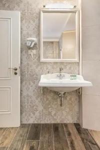 Plaza Marchi Old Town - Mag Quaint & Elegant Boutiques - 31