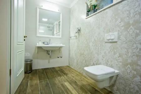 Plaza Marchi Old Town - Mag Quaint & Elegant Boutiques - 8