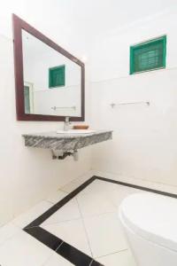 Eighth Wonder Resort - 25