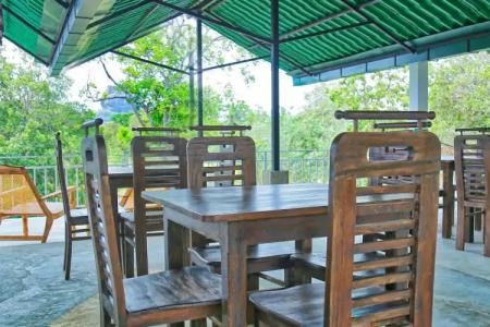 Sigiriya Rock Hide - 15