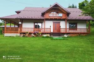 Pid Yasenem Guest house, Verkhovyna