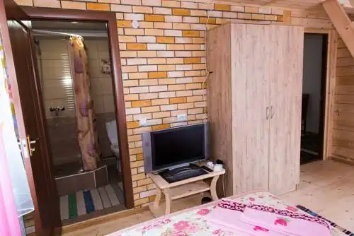 Шале на зарінку - 4