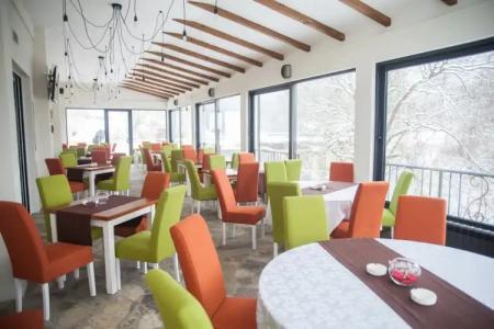 Serdar Small & Restaurant - 7