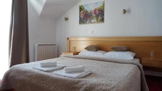 Serdar Small & Restaurant - 24