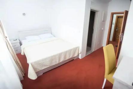 Serdar Small & Restaurant - 9