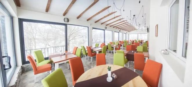 Serdar Small & Restaurant - 17