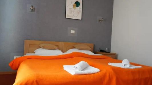 Serdar Small & Restaurant - 19