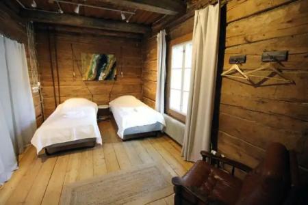 LAURI Historical Log House Manor - 69
