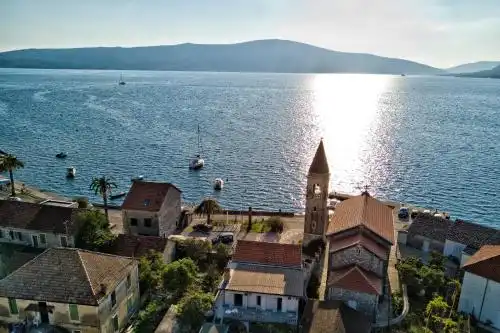 Villa Lastva is a Five Star Seafront Luxury Villa with Privite Pool - 10