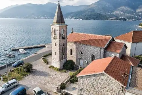 Villa Lastva is a Five Star Seafront Luxury Villa with Privite Pool - 25