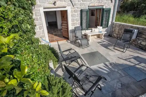 Villa Lastva is a Five Star Seafront Luxury Villa with Privite Pool - 3