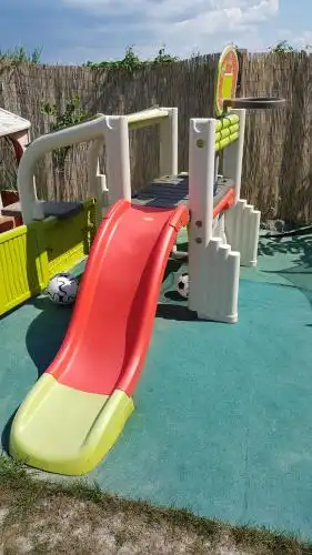 Kids' Paradise House - 22