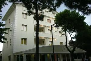 Hotel San Carlo, Cesenatico
