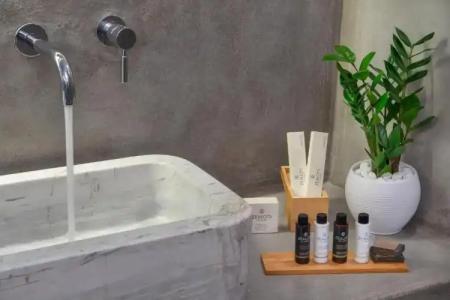 Halcyon Days Suites - 55