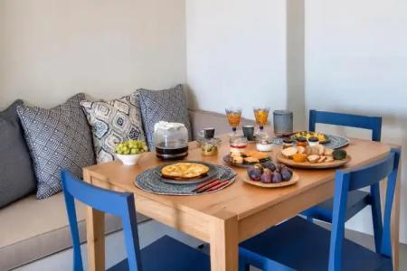 Halcyon Days Suites - 44