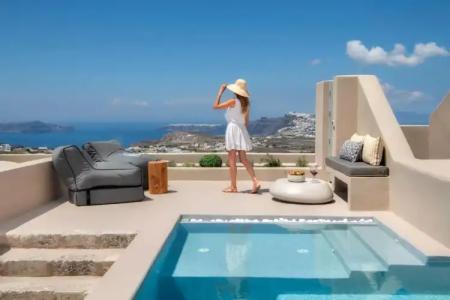 Halcyon Days Suites - 17