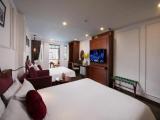 Executive Quadruple Family room