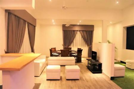 Daffodils Beach - 38