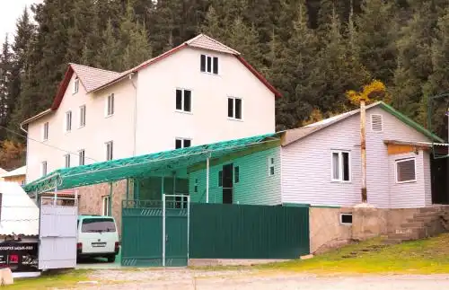 Tumar Mountain Guest House - 4
