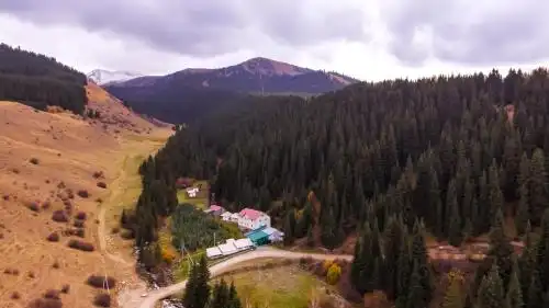Tumar Mountain Guest House - 1