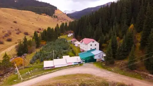 Tumar Mountain Guest House - 0