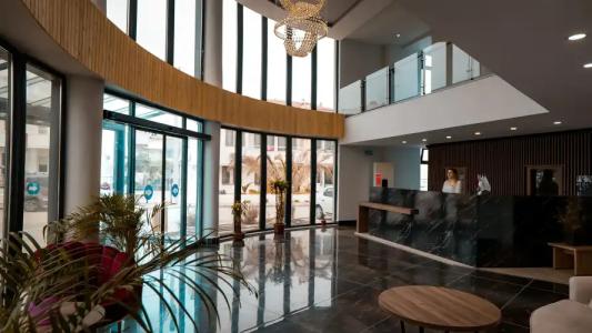 Sunsan & Restaurant - 11