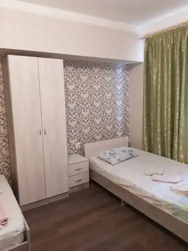 on Zvezdnaya 6 - 5