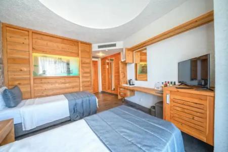 MyElla Boutique - 33