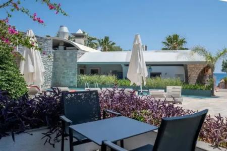 MyElla Boutique - 43