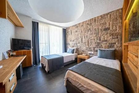 MyElla Boutique - 32