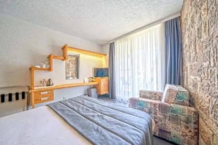 MyElla Boutique - 31