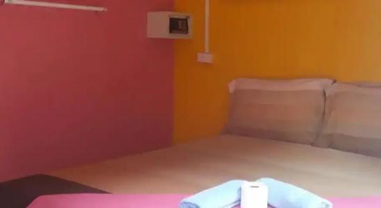 Yellow Sun Guest House - 1