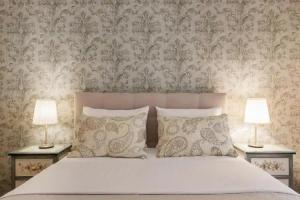 Nicholas Point Apartments and Rooms, Athens