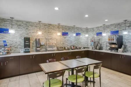 Best Western North Phoenix - 40