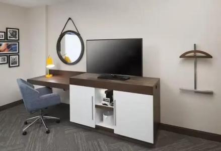 Hampton Inn and Suites by Hilton Phoenix Downtown - 30