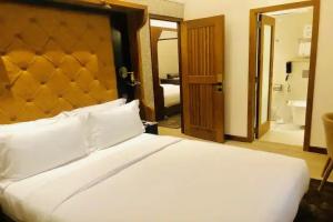 The Radh Hotel, Kandy