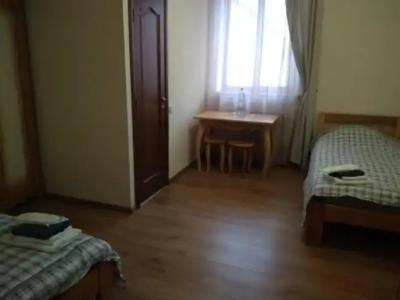 Арт-готель "Династія" - 1