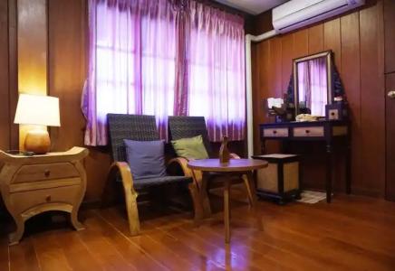 Baan Kumwan Boutique - 3